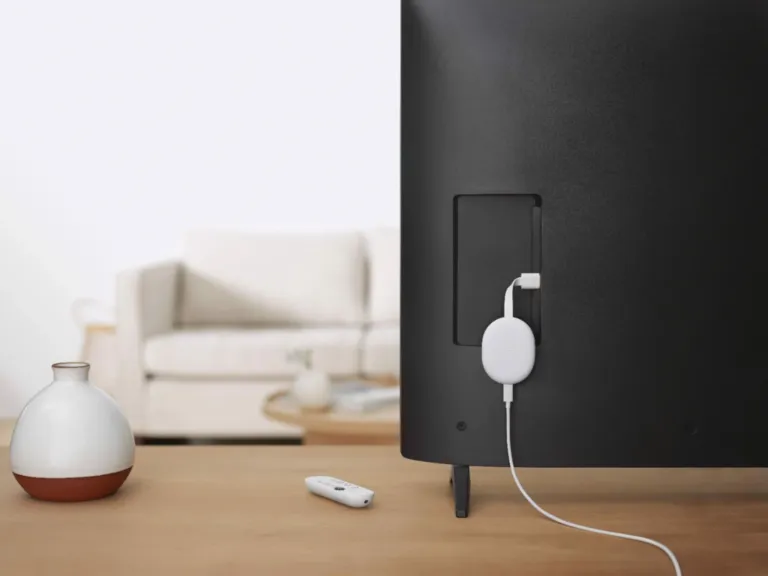 Google Chromecast 2022 with Google TV 4K HDR | AKIA