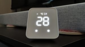 Đánh Giá Switchbot Hub 2 Bởi Homekitnews (Review): Sản Phẩm Tốt, Có Nhiều Ưu Điểm Mới