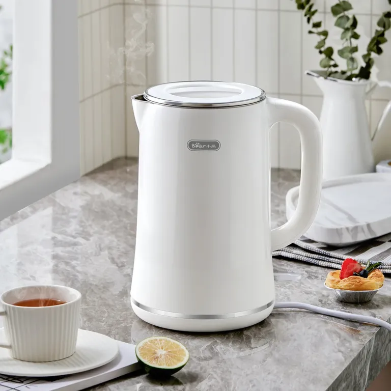 Bình đun siêu tốc Bear ZDH-D17K2