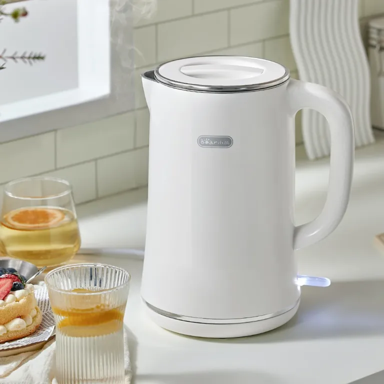 Bình đun siêu tốc Bear ZDH-D17K2