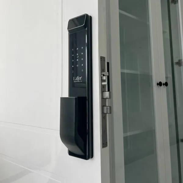 Khoá nhận diện khuôn mặt Laffer FD02 - AKIA Smart Home