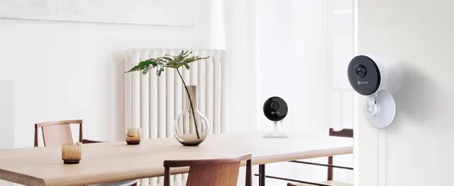 Ezviz Cb90 Dual Kit – Camera Ngoài Trời 2 Ống Kính 2K⁺ – Pin 10.400 Mah &Amp; Tấm Solar 8 W – Aov 2.0 – Ai Phát Hiện Người/Xe – Wi‑Fi 6 – Còi &Amp; Đèn Nháy – 13 Camera An Ninh &Amp; Giám Sát - Akia Smart Home