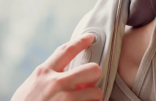 Máy massage cổ vai gáy SKG H5 mini