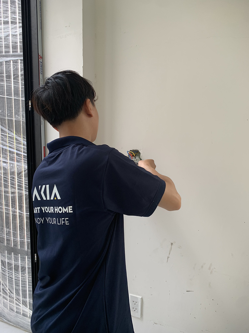 Thi Công Lắp Đặt Công Tắc Thông Minh Aqara  