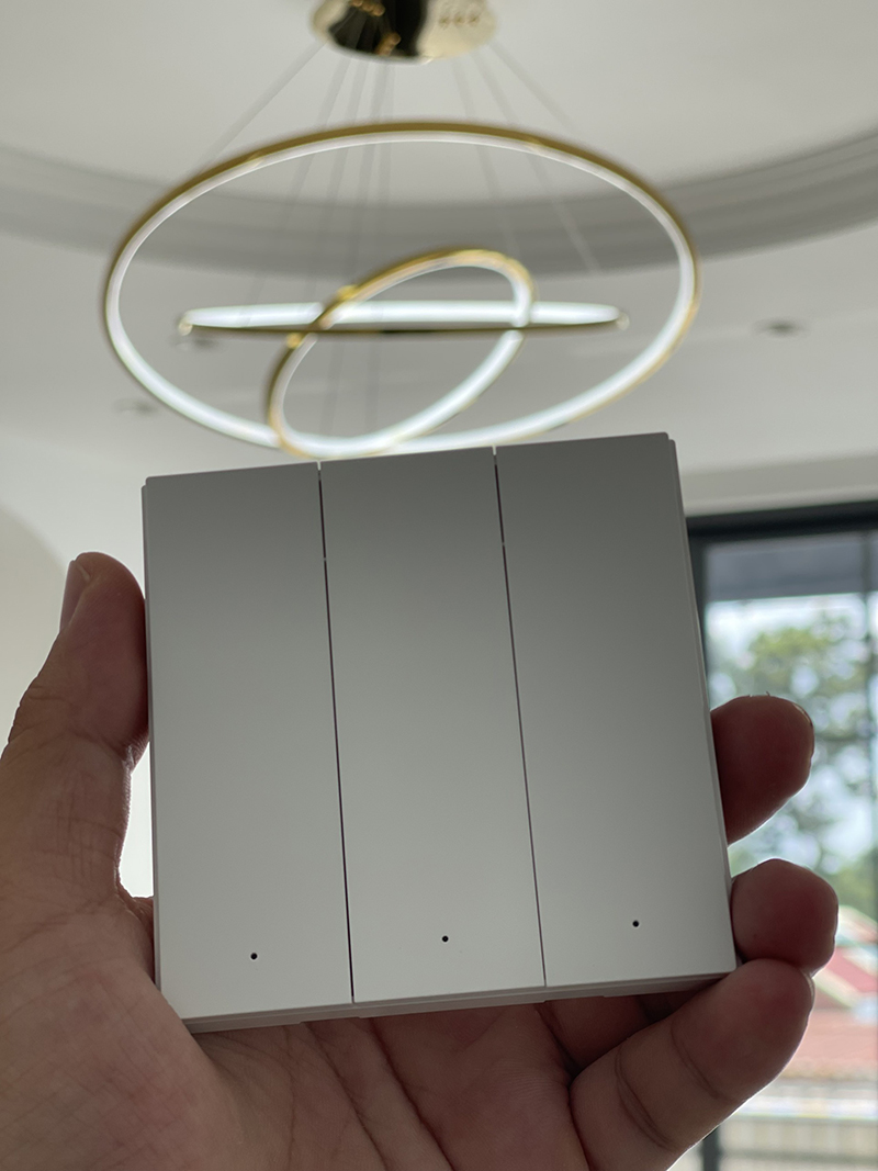 Thi Công Lắp Đặt Hệ Thống Chiếu Sáng Thông Minh Cho Gia Đình Anh P