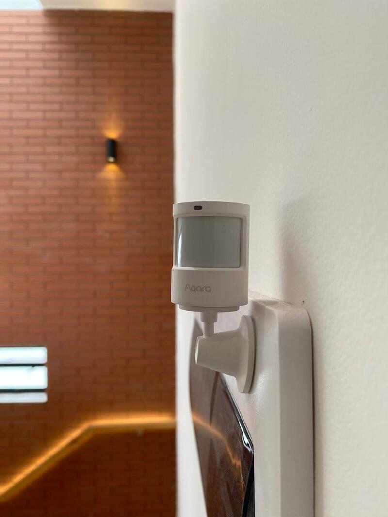 Cảm Biến Chuyển Động Aqara P1 Tự Động Bật/Tắt Điện Khi Nhận Diện Có Người Ra/Vào Nhà
