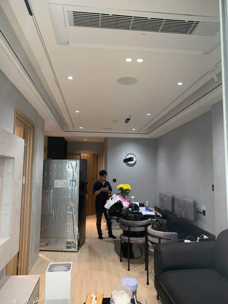 Các Thiết Bị Điện Tử Như Đèn Chiếu Sáng Có Thể Tự Động Điều Chỉnh Hoạt Động Theo Lịch Trình