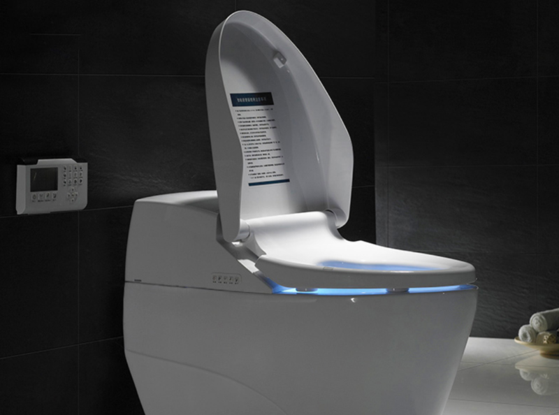 Bồn Cầu Thông Minh Có Nhiều Tiện Ích Như Rửa Tự Động, Sấy Khô Và Điều Chỉnh Nhiệt Độ Ghế