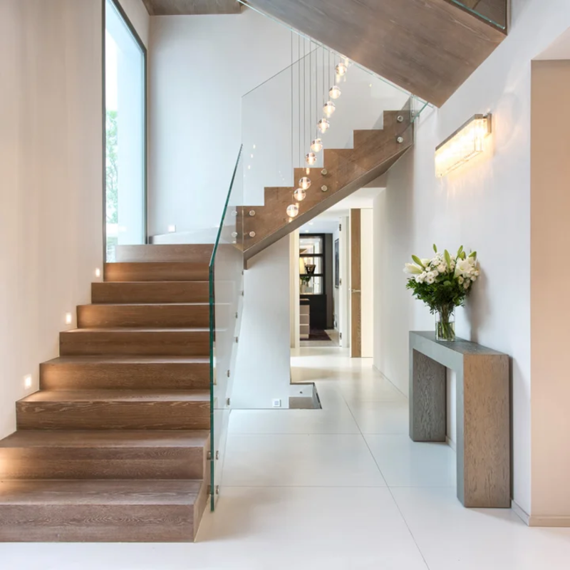 Lắp Đèn Cảm Ứng Đối Với Cầu Thang 2 Tầng Mang Đến Sự Tiện Lợi Và Hiện Đại 