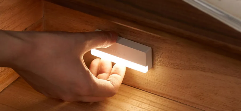 Bạn Có Thể Lựa Chọn Loại Đèn Cảm Ứng Cầu Thang Tùy Thuộc Vào Nhu Cầu Và Ngân Sách