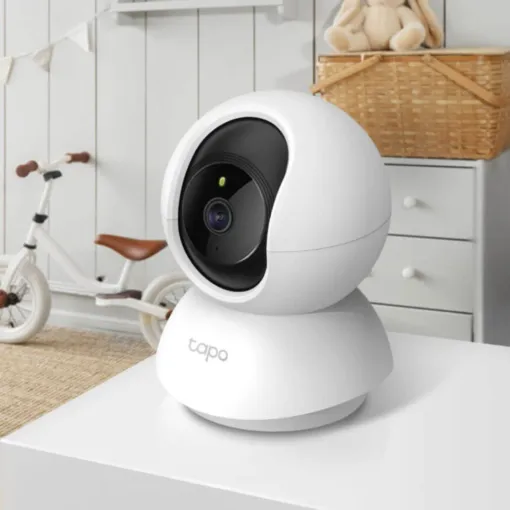 Camera Wi-Fi an ninh gia đình quay quét Tapo C200C