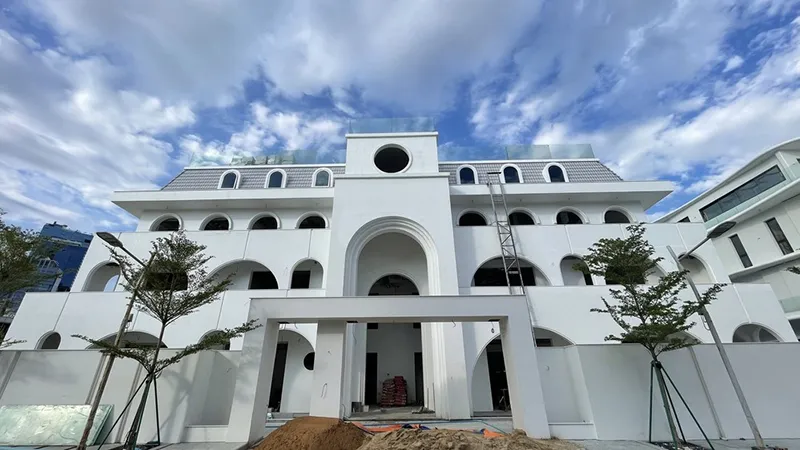 Biệt Thự Anh Hồng Là Một Sự Kết Hợp Giữa Công Nghệ Và Tiện Nghi