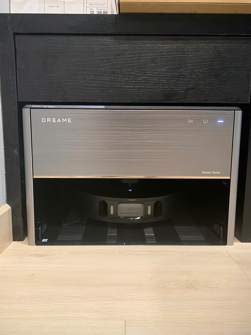 Thiết Bị Robot Hút Bụi Dream X30 Master Là Giải Pháp Hữu Hiệu Cho Gia Chủ Có Lịch Trình Bận Rộn