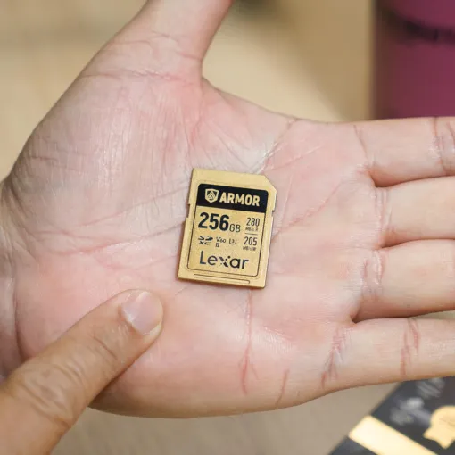 Thẻ Nhớ Lexar ARMOR GOLD SDXC UHS – II 128GB – Chống Nước – Chống Sốc