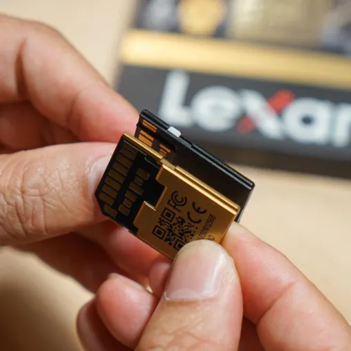 Thẻ Nhớ Lexar ARMOR GOLD SDXC UHS – II 128GB – Chống Nước – Chống Sốc