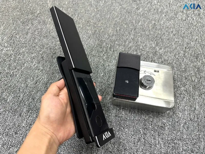 Khóa Vân Tay Thông Minh Akia N2 Dành Cho Khóa Cổng 13 Khóa Akia N2