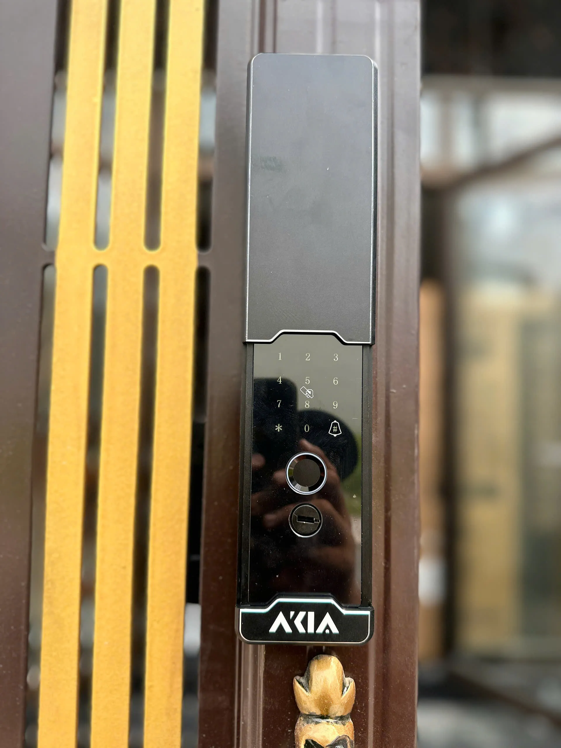 Lắp đặt khóa - AKIA Smart Home