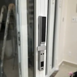 Khóa Cửa Vân Tay Nhận Diện Khuôn Mặt Laffer Rd02 32 Khóa Cửa Vân Tay Nhận Diện Khuôn Mặt Laffer Rd02 - Akia Smart Home